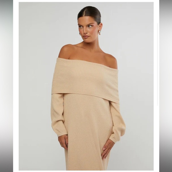 We Wore What Off The Shoulder Long Sleeve Knit Dress In Beige Size M - Picture 3 of 12